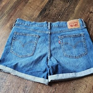 Levi's Women's 29 Denim Jean Shorts
